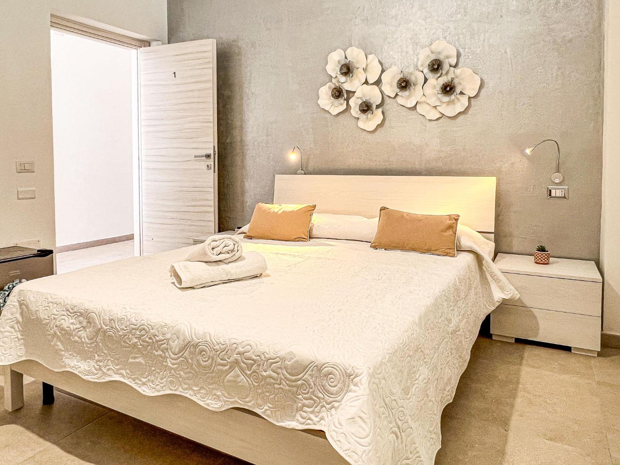 Hotel Sweet Sea View Santa Teresa Gallura Exterior foto